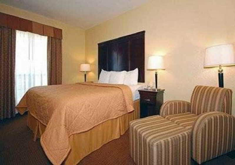 Spark By Hilton San Antonio Near Seaworld Exterior foto